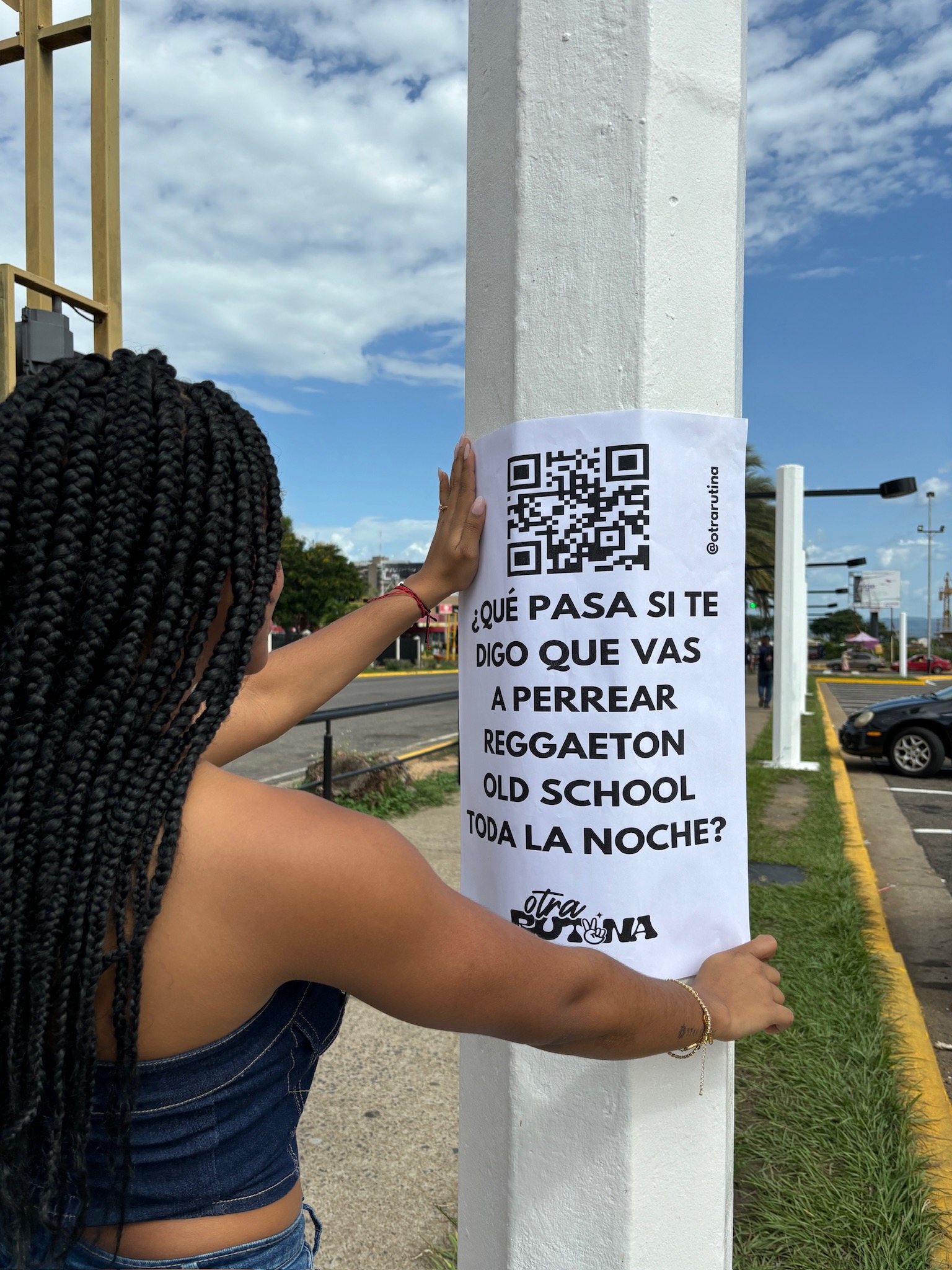 Flyer de un evento de Otra Rutina